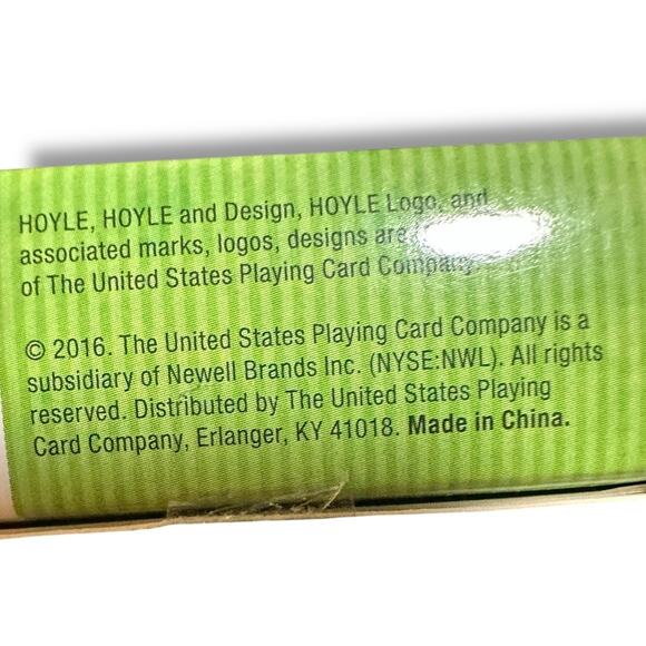 HOYLE Sharks Are Wild Card Game - Picture 4 of 4